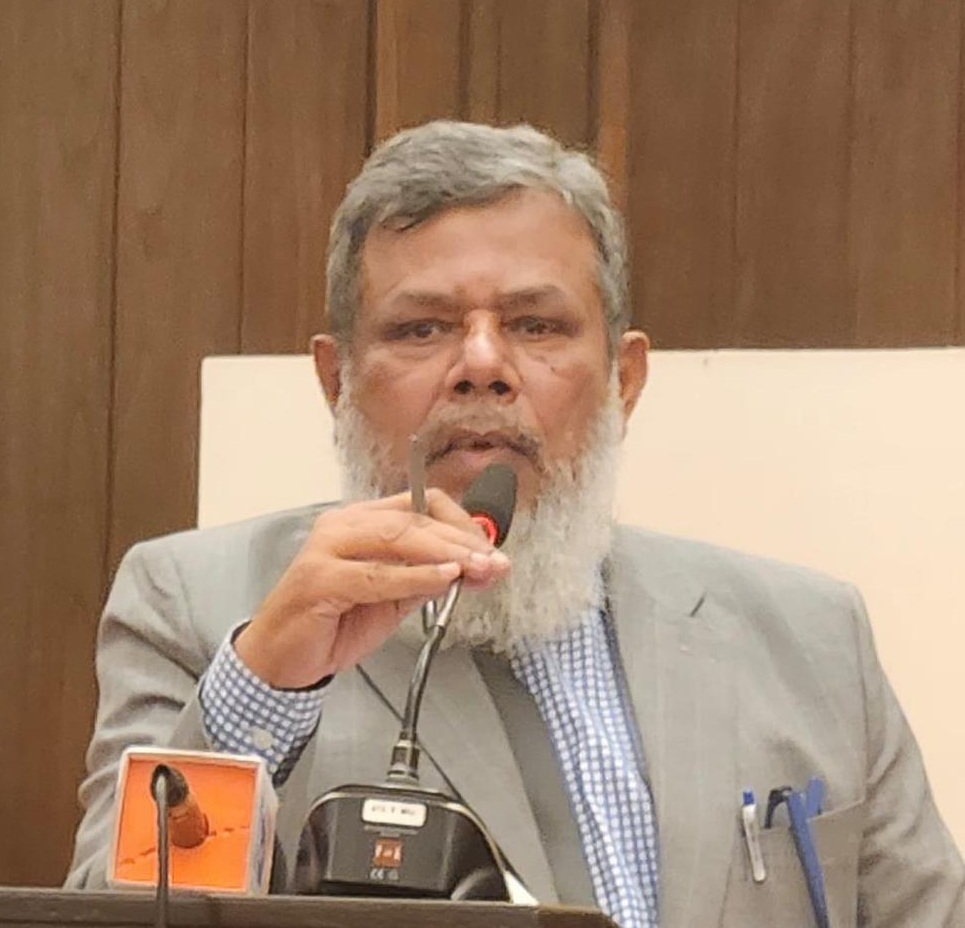 Dr. Khalid Waheed