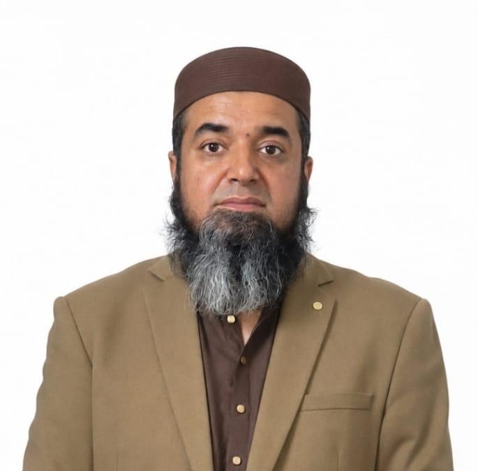 Dr. Umar Usman